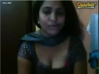 Neha Aunty With Stunning Boobs By -xdesi.mobi