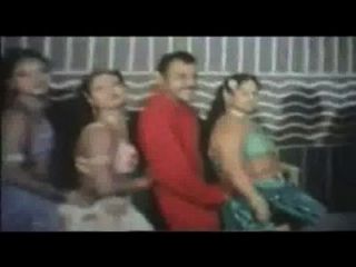 Bangla Garam Masala Video Song (2)