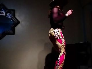Kitti Cross In I Love My Ass (=