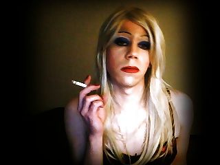 Janina Love Smoking Fetish
