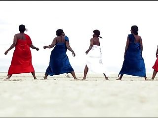 African Women Twerking , Best In The World